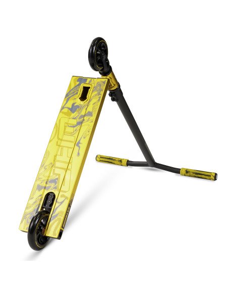 Madd Gear Whip Extreme | Black Gold