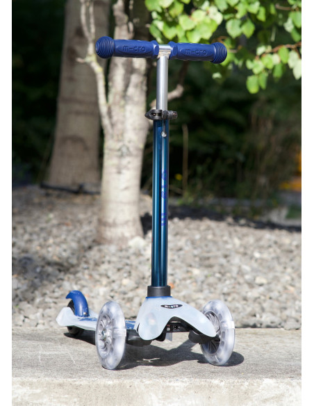 Hulajnoga Mini Micro Deluxe Flux LED Neochrome Navy