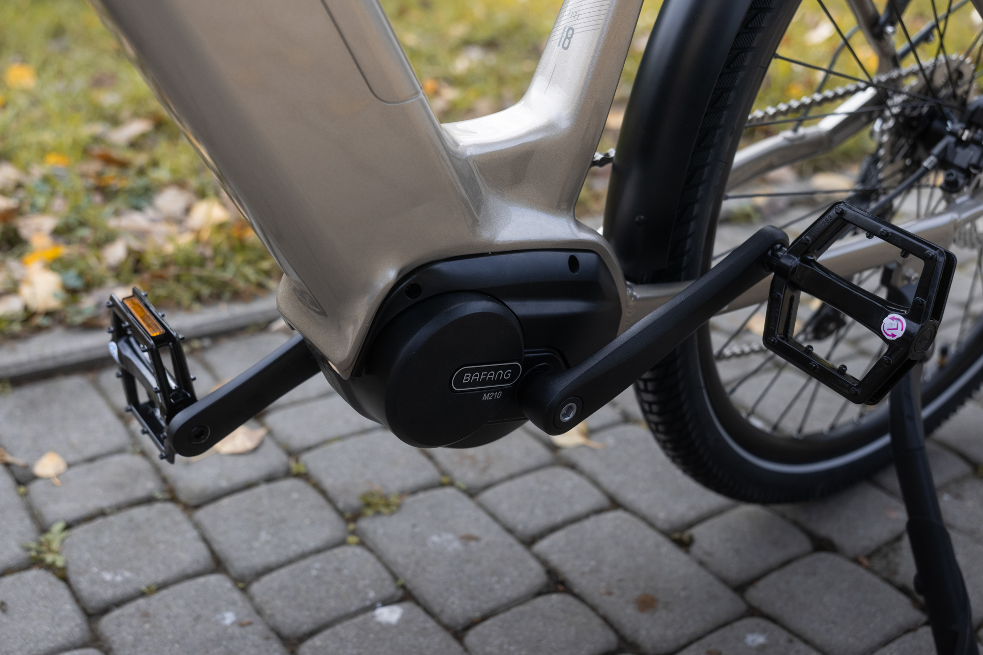 Wyświetlacz i układ elektryczny Barton M210 2.0