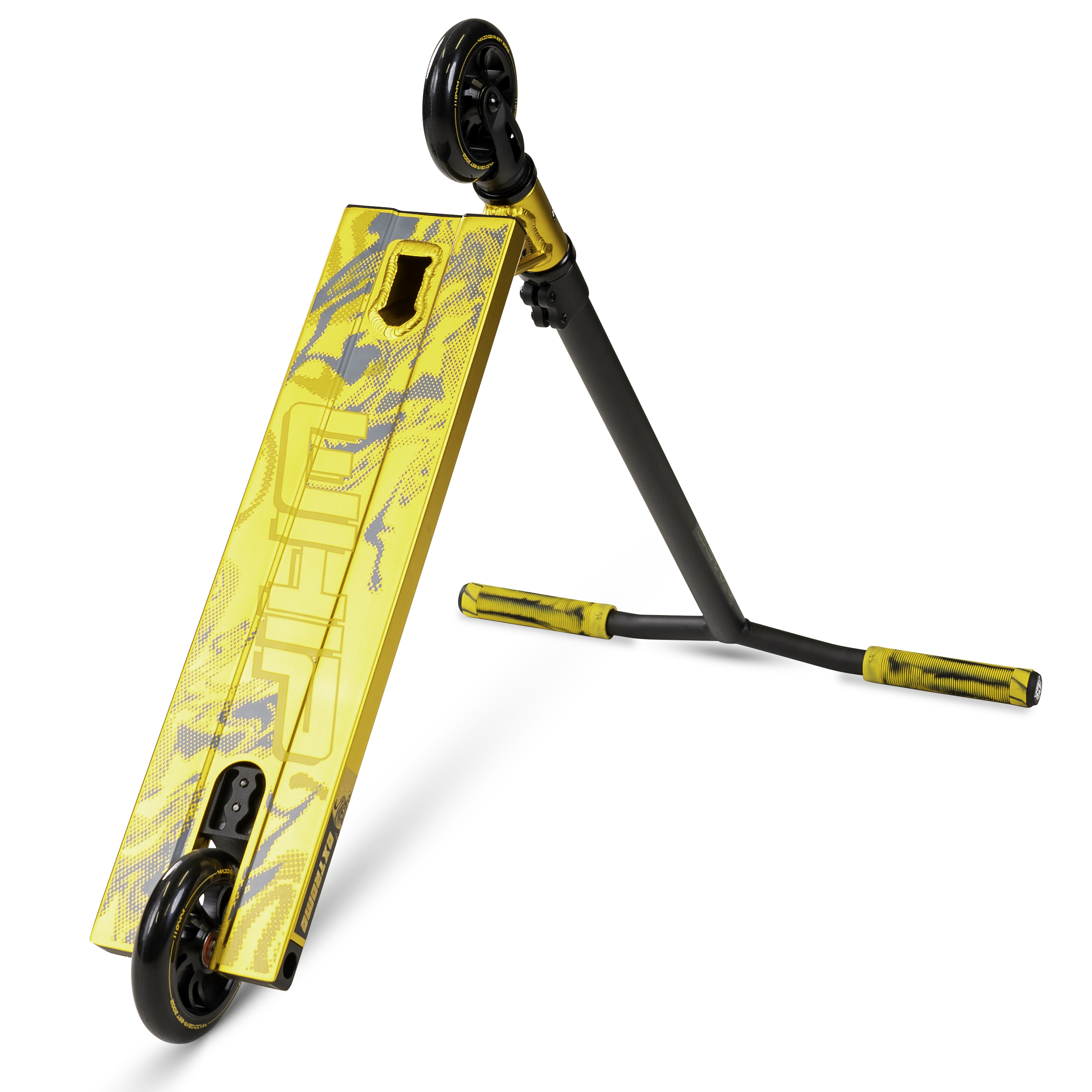 Madd Gear Whip Extreme Black Gold